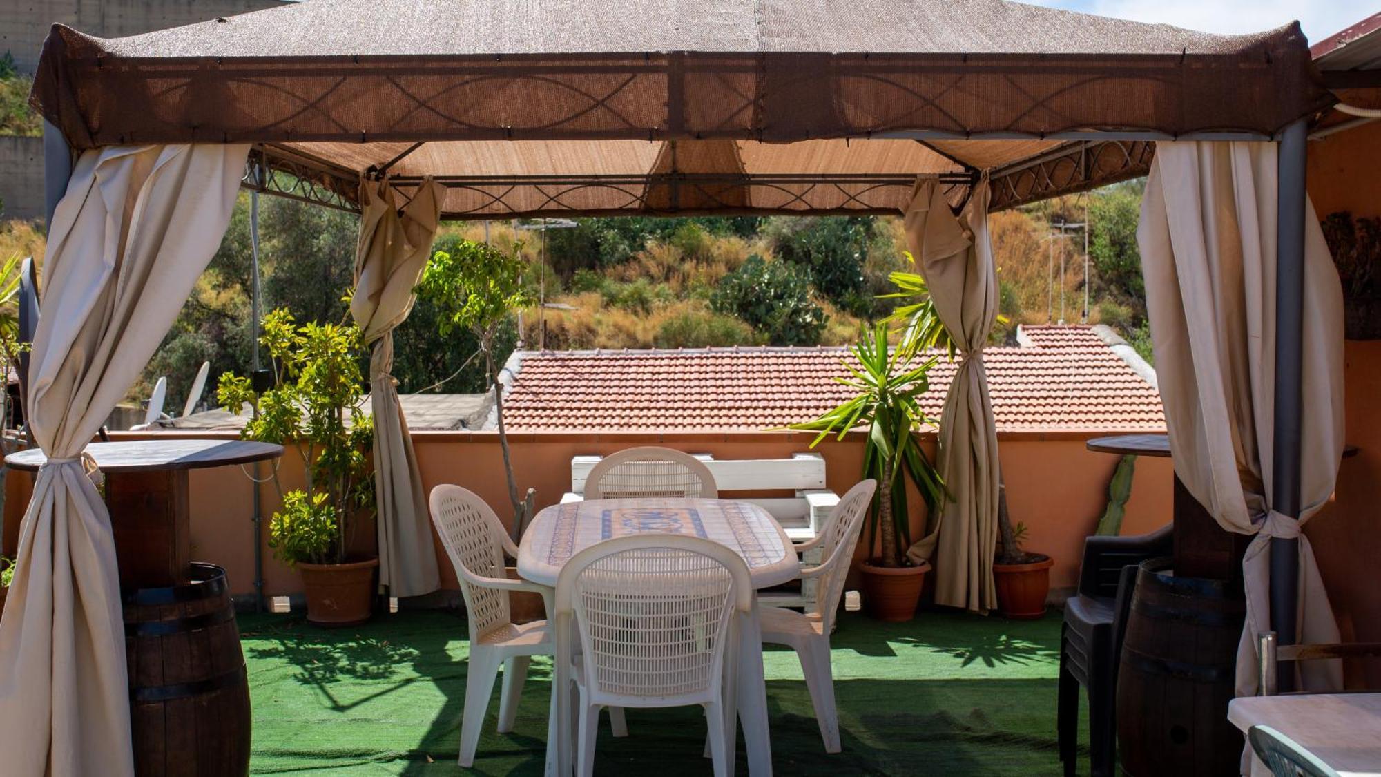 Like Home Apartment Reggio Calabria Exterior photo