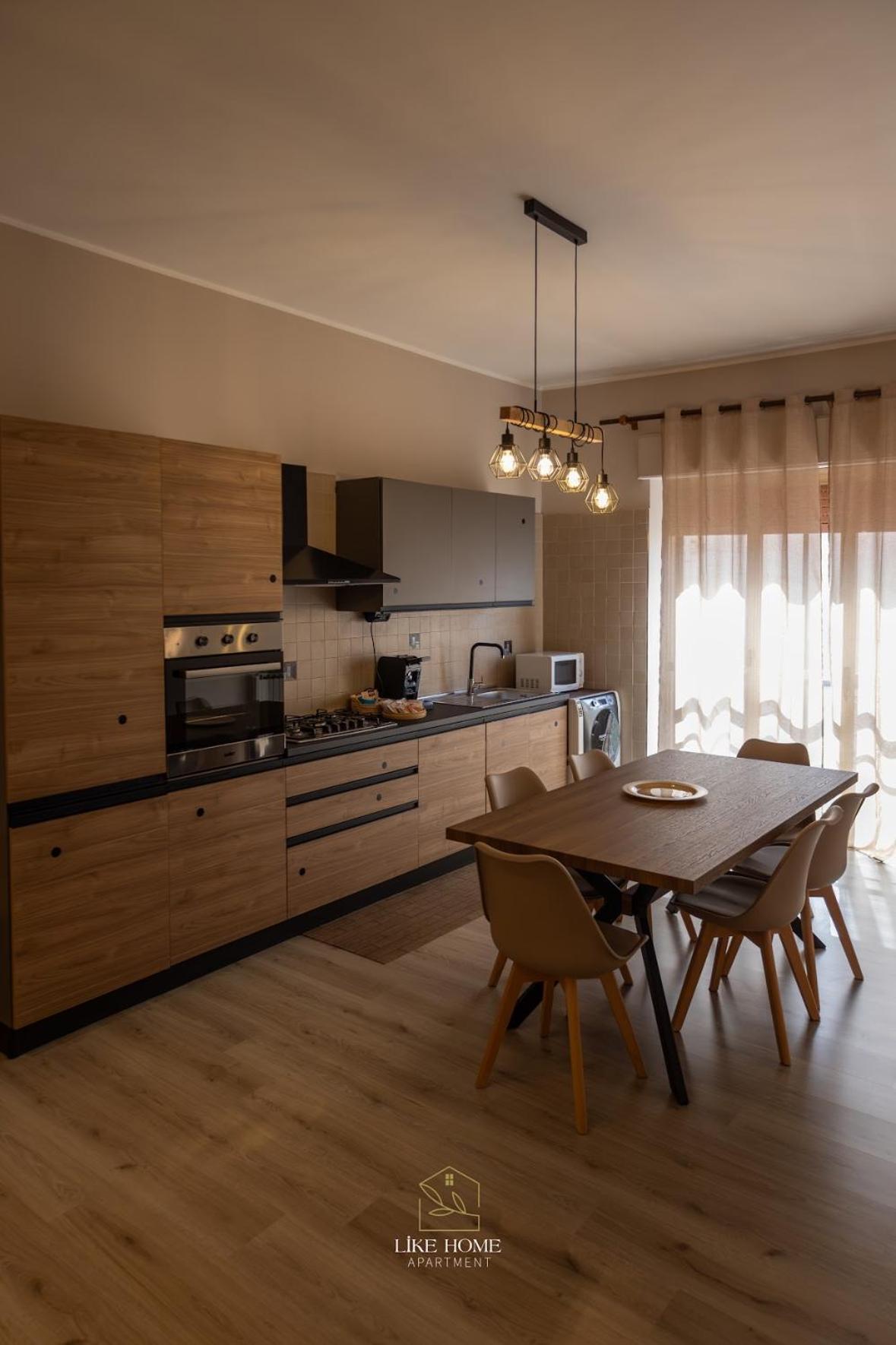 Like Home Apartment Reggio Calabria Exterior photo