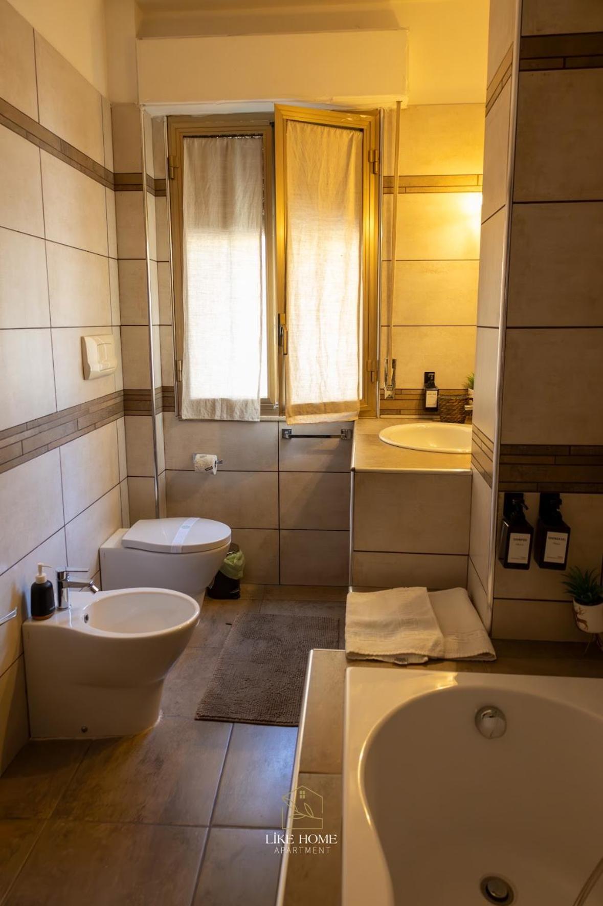 Like Home Apartment Reggio Calabria Exterior photo